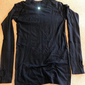 LuLu Lemon Swiftly Tech Long Sleeve Crew (Navy)